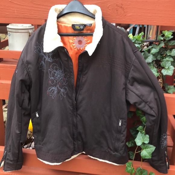 Mountain Hardwear Embroidered Bomber 